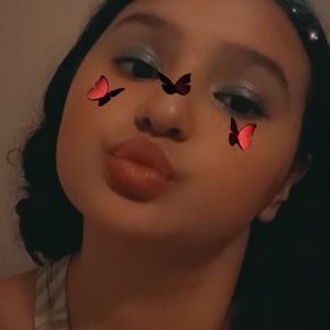 Meet your Posher, Alexus